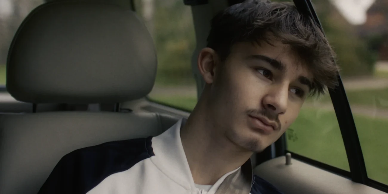 阿迪达斯 · 新一代